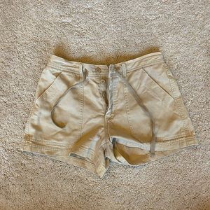 🌙 Vintage American Eagle Khaki Shorts